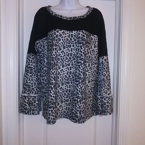 Heyson Thermal Animal Print Bell Sleeve Top